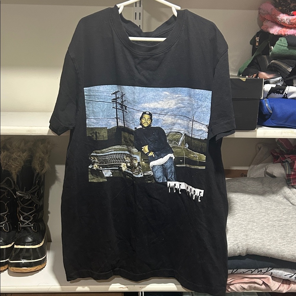 Urban Black Graphic Tee